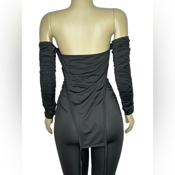 SOLD! Elegant Black Off-Shoulder Pants Set - Picture 9 of 14
